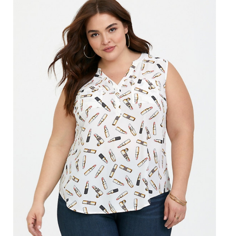 Sleeveless Lipstick Torrid Harper Blouse